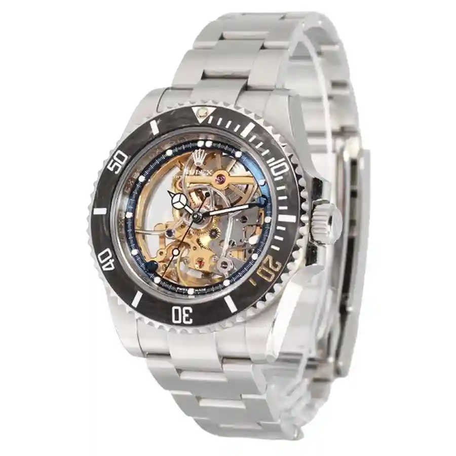 side view of the Rolex Oyster Perpetual Submariner Replica